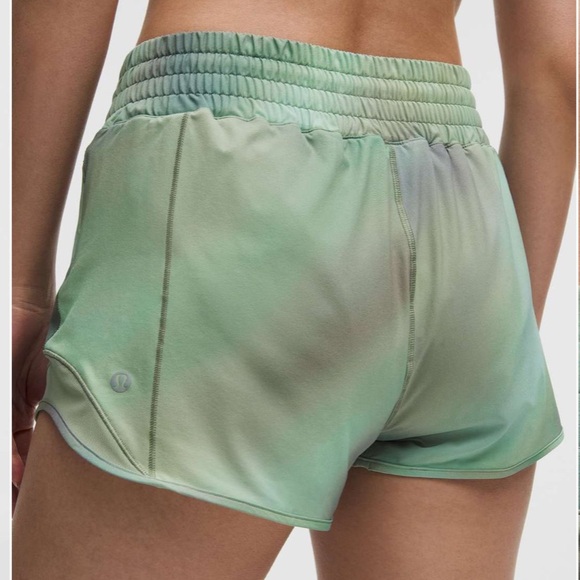 lululemon athletica Pants - NWT Lululemon Hotty Hot High-Rise Lined Short 2.5"
Chroma Drift Green Multi